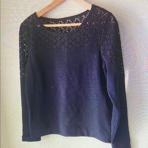 Elegant Black Lace Women's Top